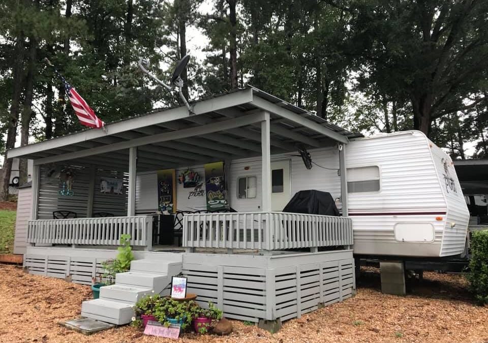 Lake Gaston Resort Travel Trailer w/Deck for Sale